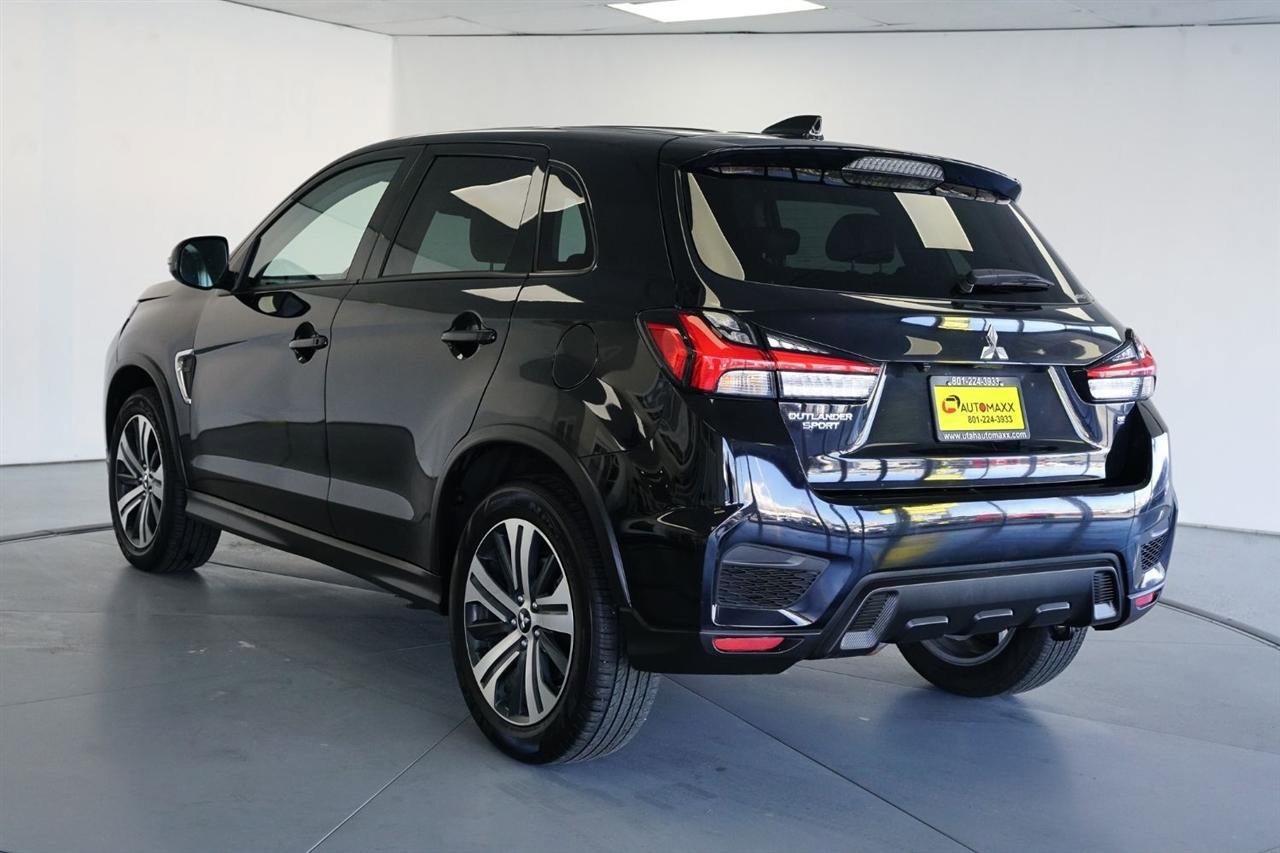 Used 2024 Mitsubishi Outlander Sport SE AWD/4WD image 6