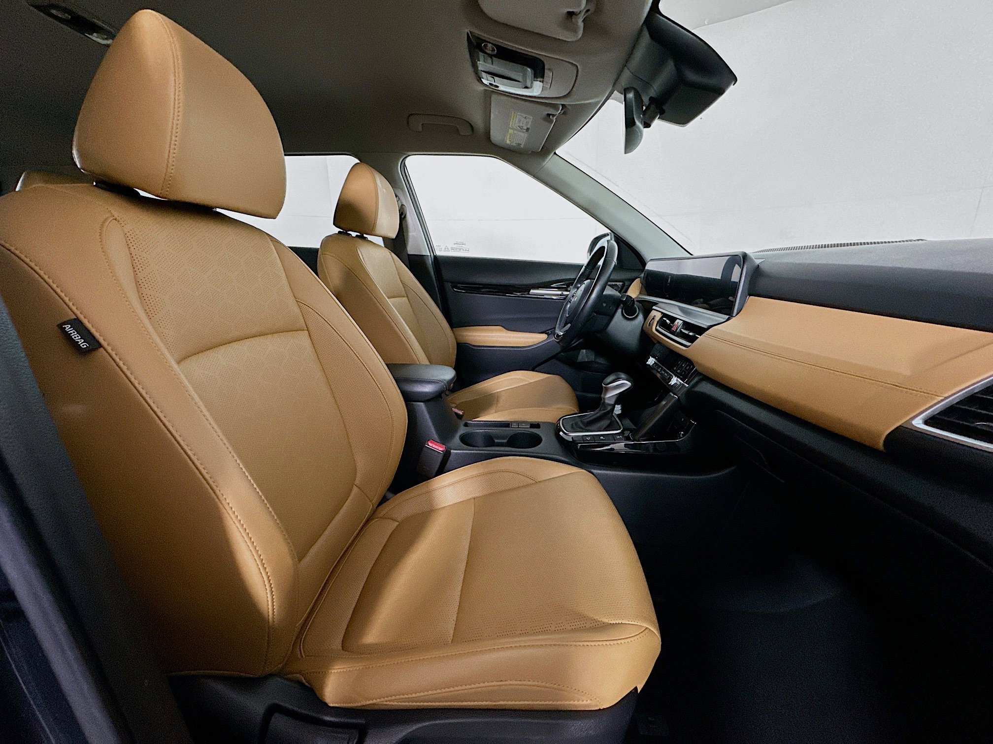 Used 2024 Kia Seltos SX image 30