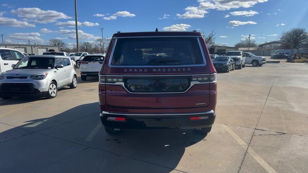 Used 2024 Jeep Grand Wagoneer Series III w/ Rear Seat Video Group 1 image 6