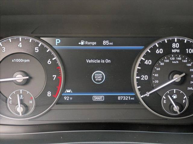 Used 2018 Genesis G90 5.0 Ultimate RWD image 11