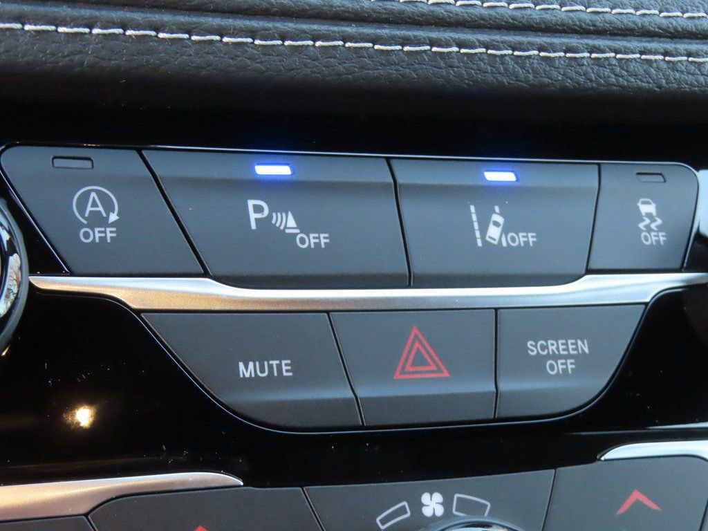 New 2026 Chrysler Pacifica Limited w/ S Appearance Package image 14