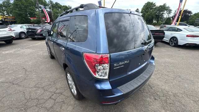Used 2013 Subaru Forester 2.5X Premium w/ Plus Pkg AWD/4WD image 7