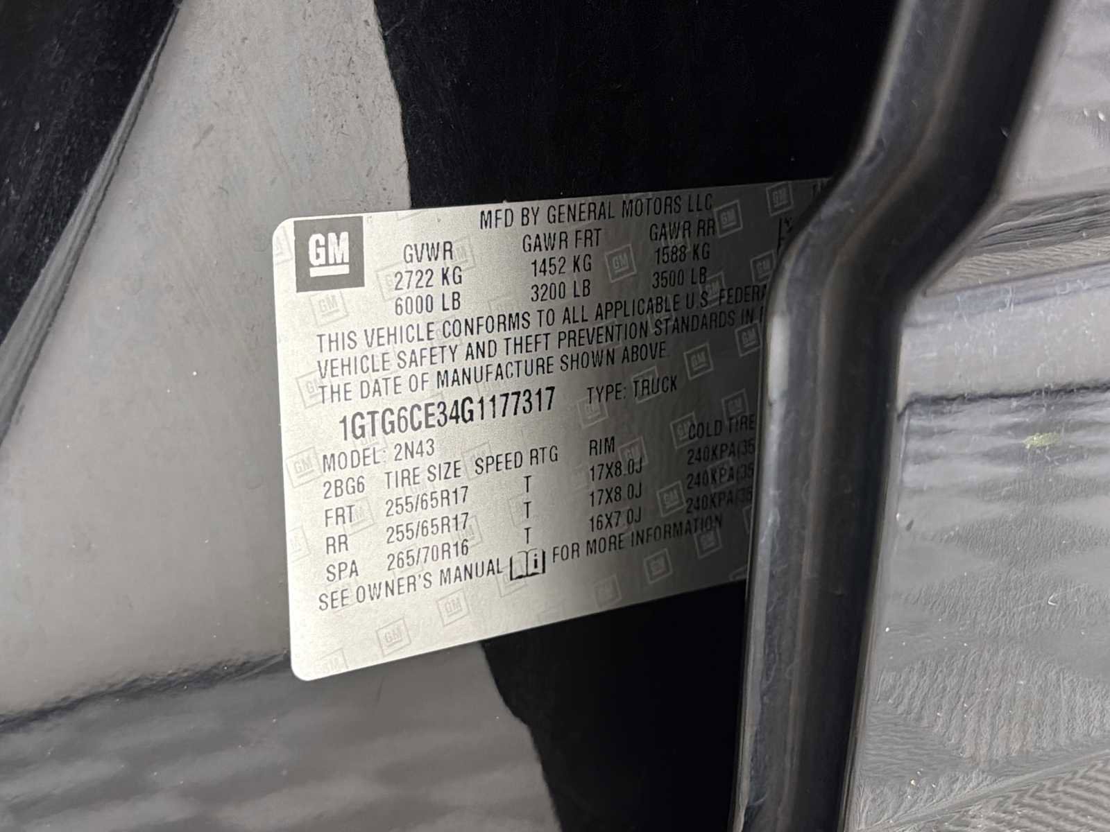 Used 2016 GMC Canyon SLE w/ All Terrain Package image 33