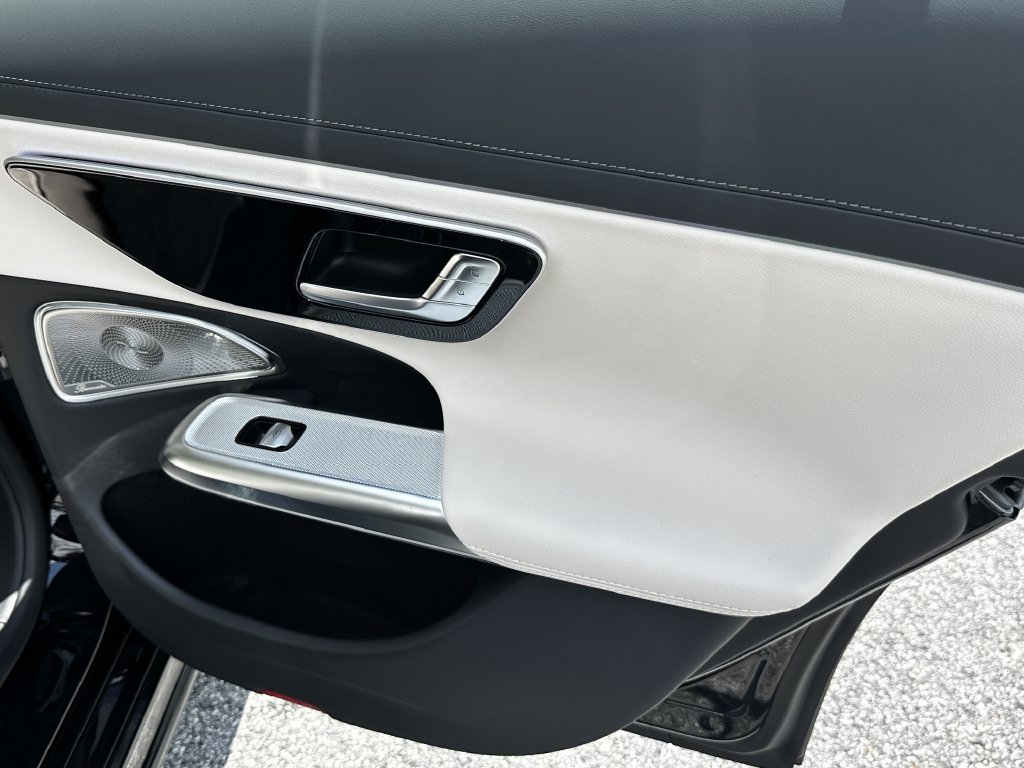 New 2026 Mercedes-Benz E 450 4MATIC Sedan image 19