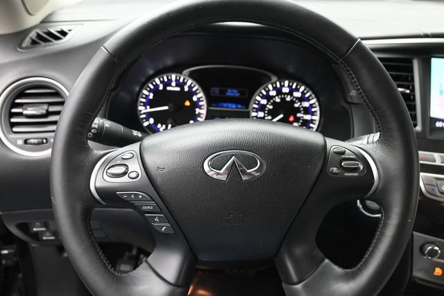 Used 2020 INFINITI QX60 Luxe w/ Essential Package FWD image 12