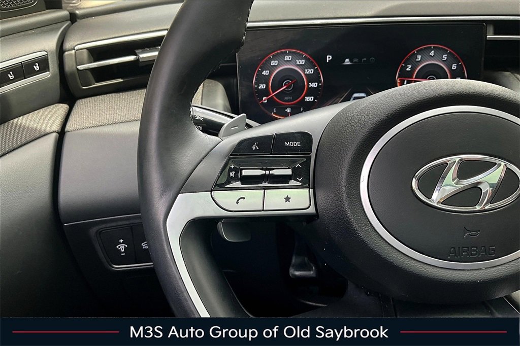 Used 2024 Hyundai Tucson Limited image 11