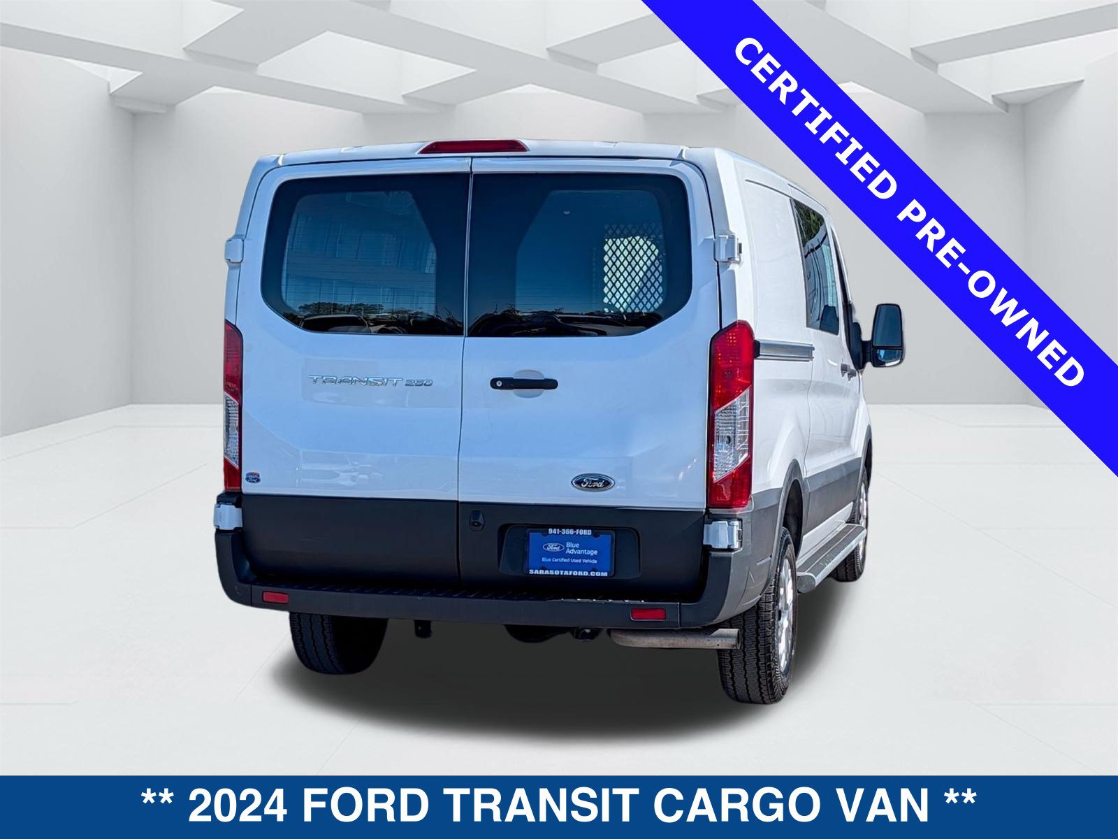 Certified 2024 Ford Transit 250 Low Roof w/ Exterior Upgrade Package RWD image 5