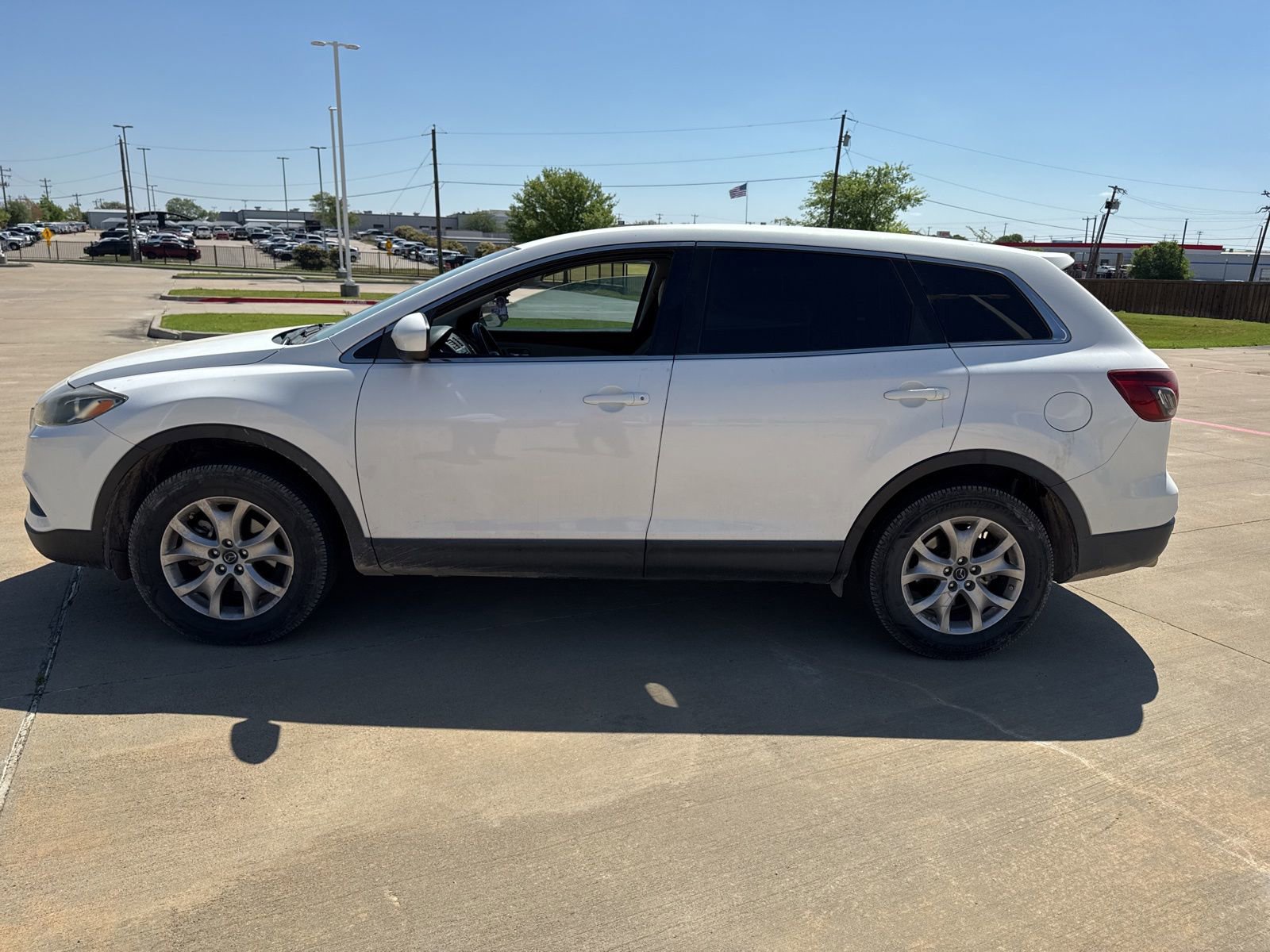 Used 2015 MAZDA CX-9 Touring image 2