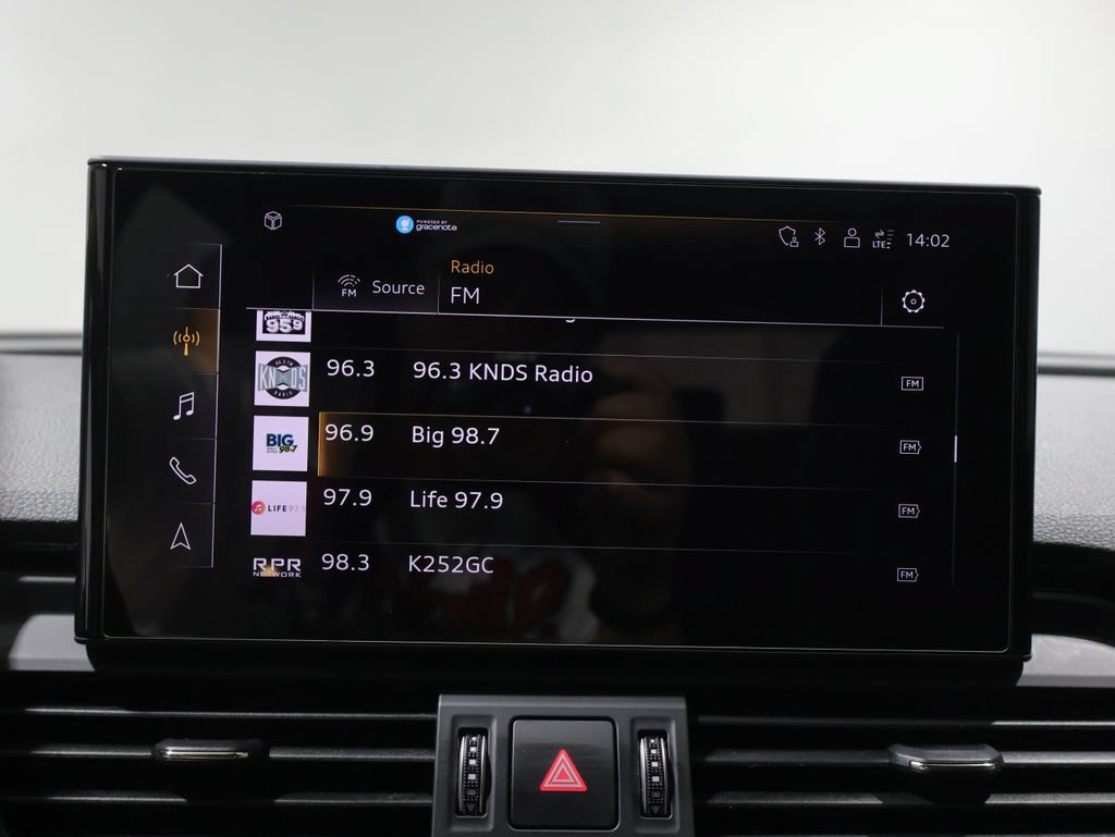 Used 2022 Audi SQ5 Premium Plus AWD/4WD image 29