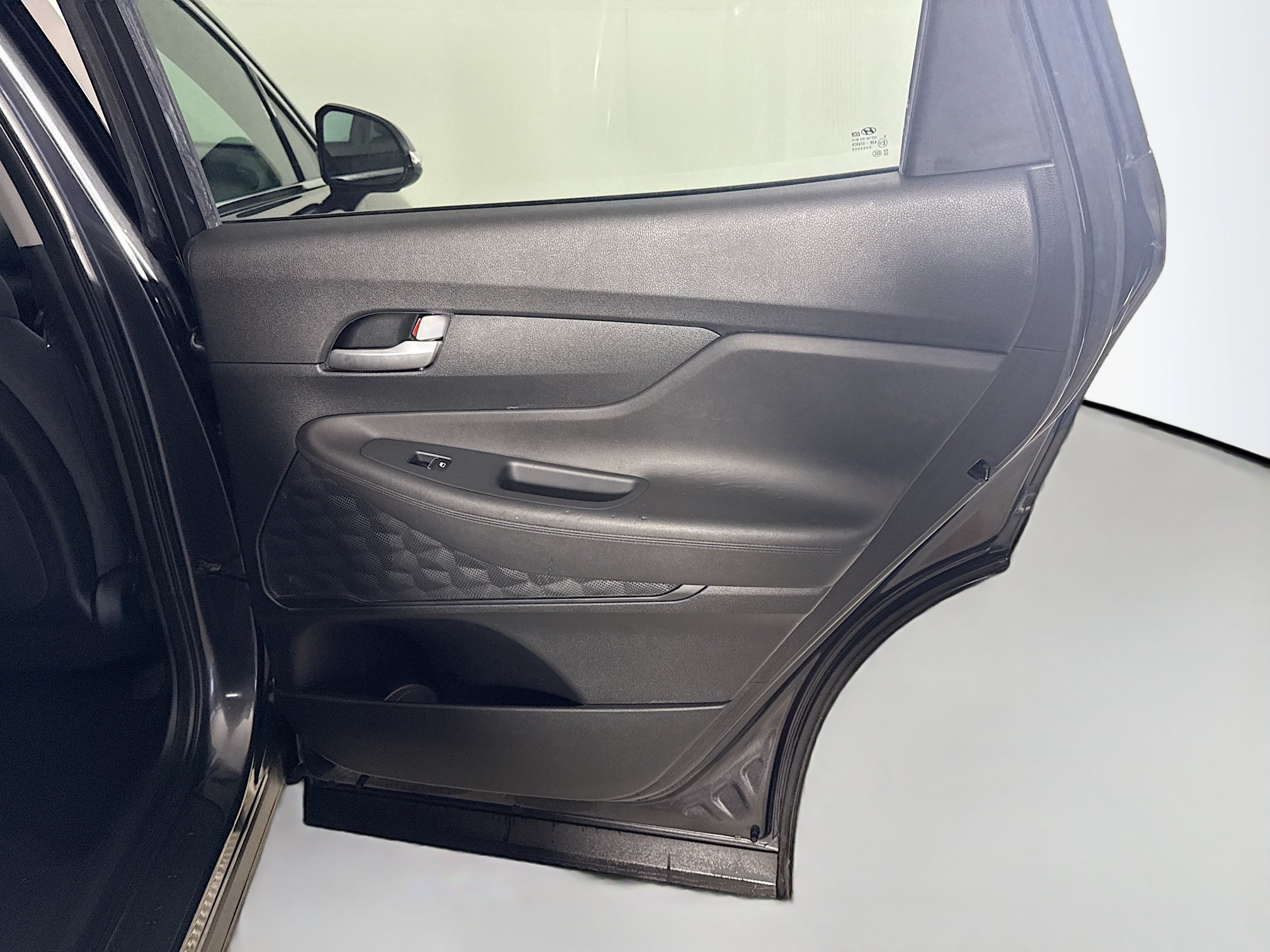 Used 2023 Hyundai Santa Fe SEL FWD image 28