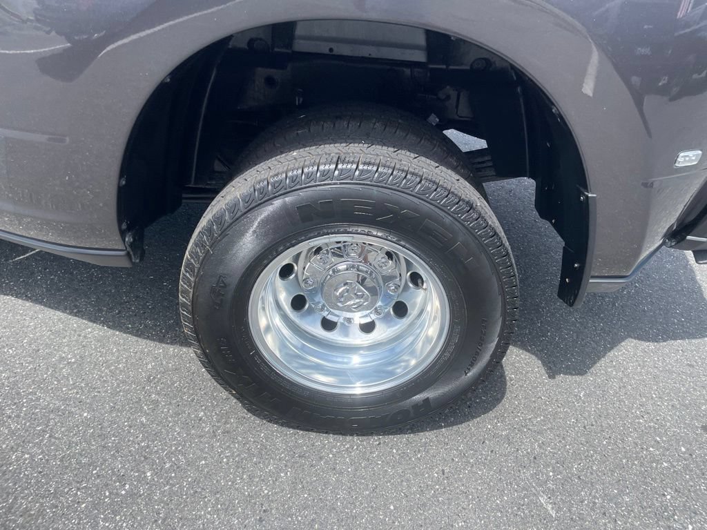 New 2026 RAM 3500 Laramie AWD/4WD image 7