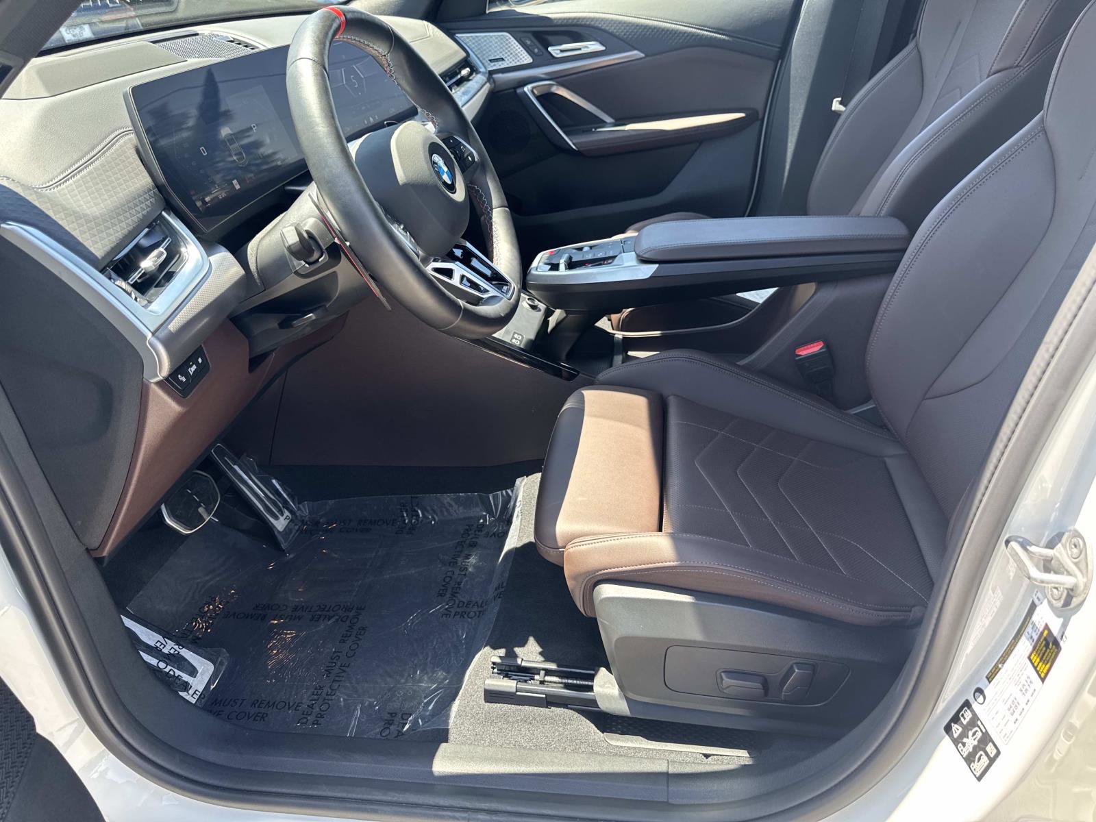 Certified 2025 BMW X2 M35i AWD/4WD image 16