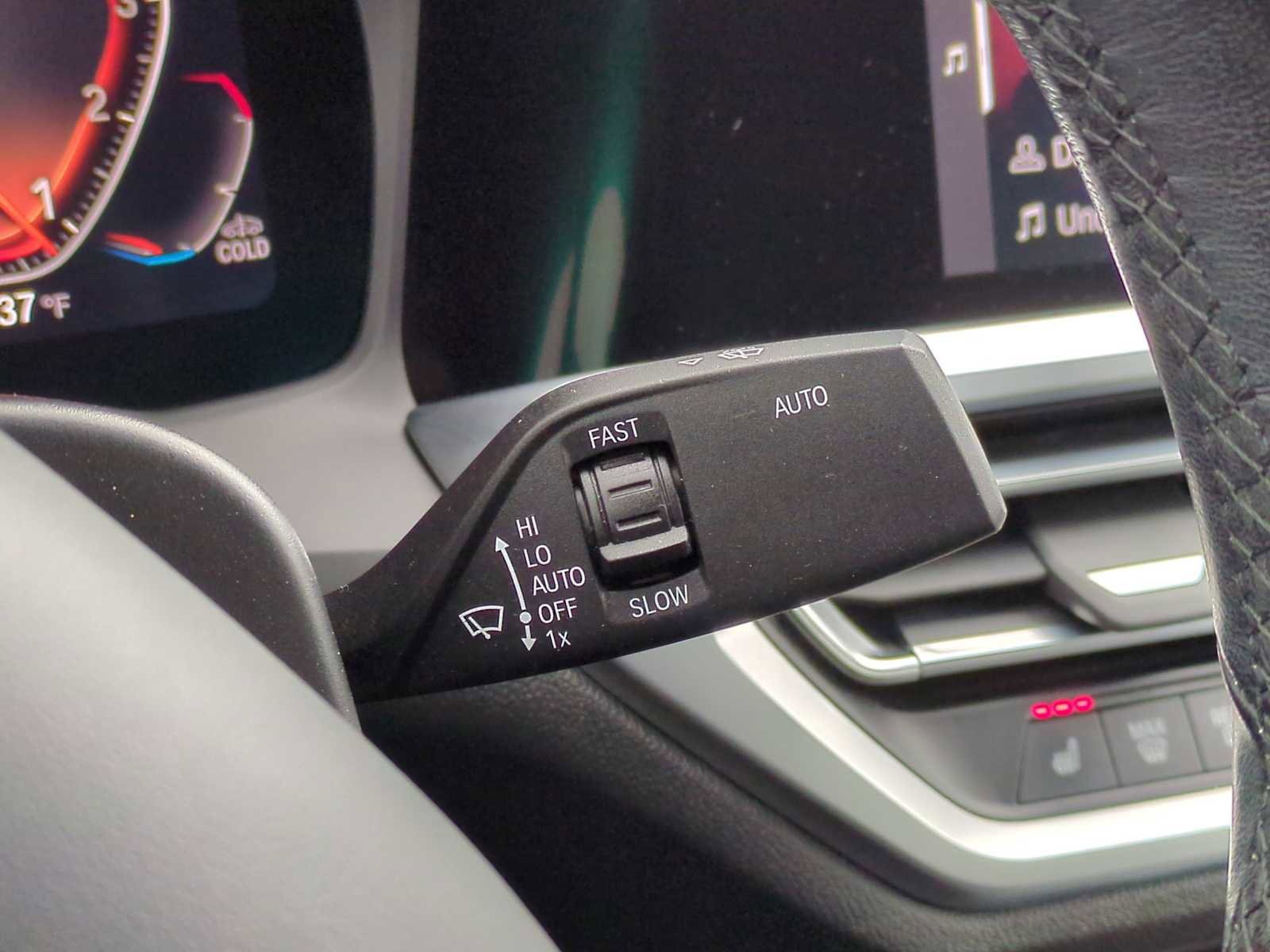 Used 2020 BMW 330i xDrive Sedan w/ Premium Package image 27