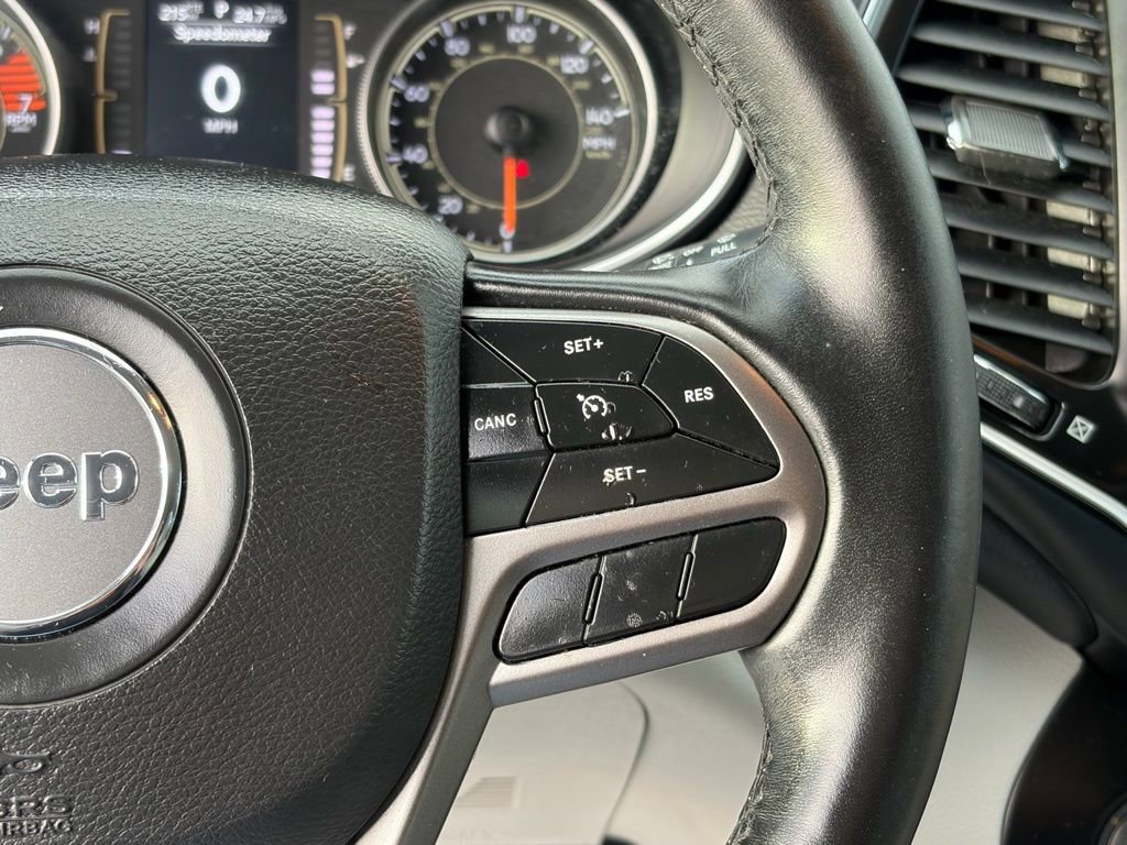 Used 2021 Jeep Cherokee Latitude Plus image 12