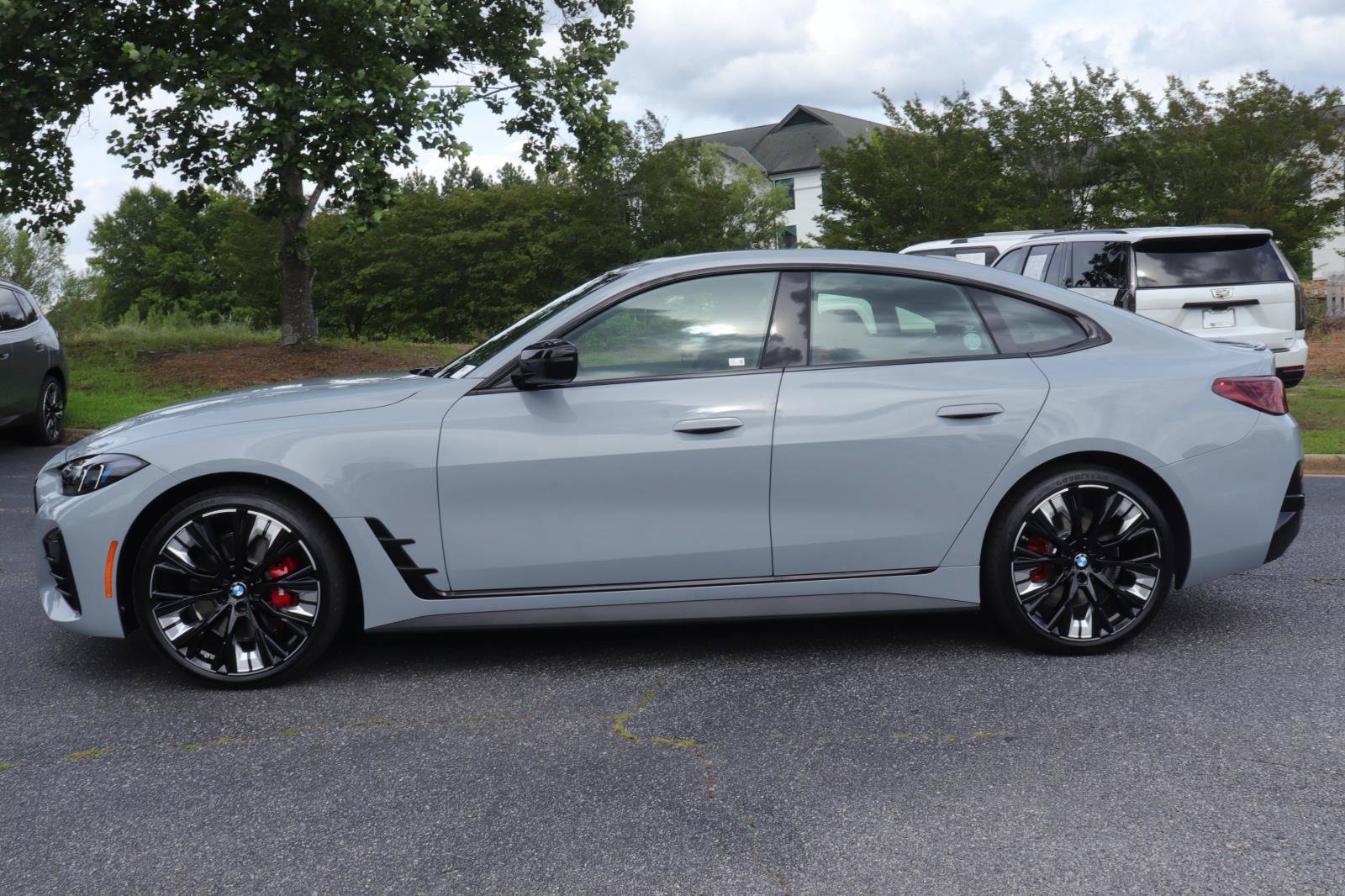 New 2026 BMW 430i w/ M Sport Package RWD image 4