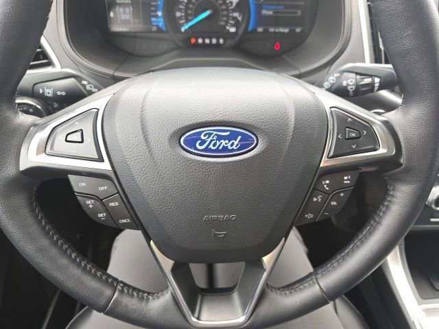 Used 2024 Ford Edge SEL w/ Convenience Package AWD/4WD image 12