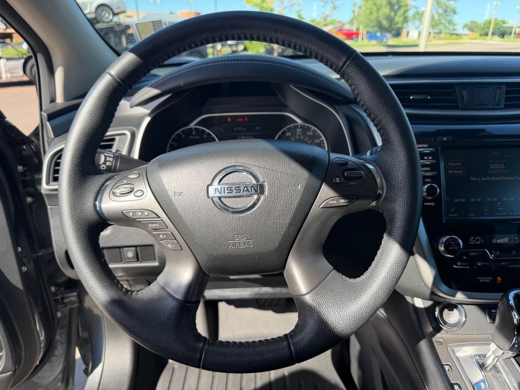 Used 2020 Nissan Murano SV AWD/4WD image 15