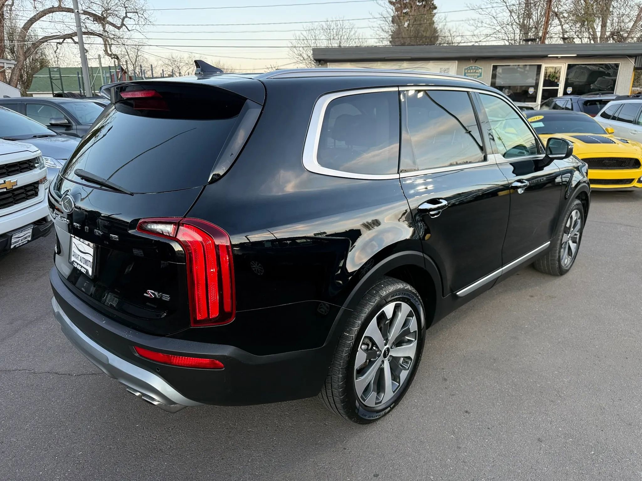 Used 2022 Kia Telluride S image 9
