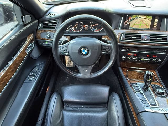 Used 2014 BMW 750i RWD image 14