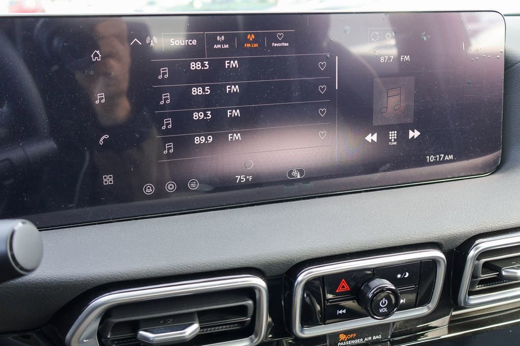 New 2026 Nissan Sentra SV image 5