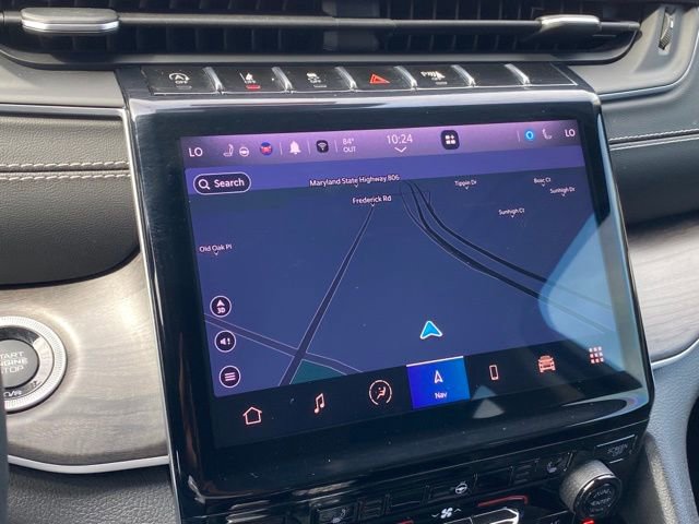 Used 2022 Jeep Grand Cherokee Limited image 17