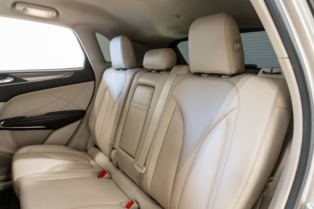 Used 2017 Lincoln MKC Premiere FWD image 22