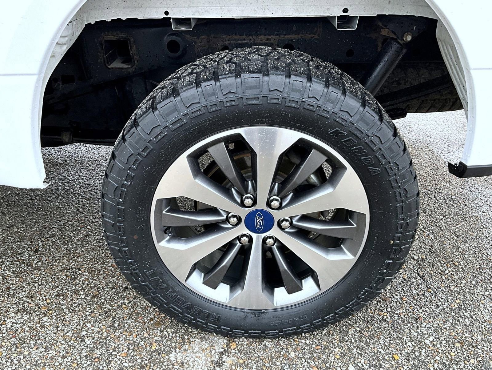 Used 2019 Ford F150 XL w/ Equipment Group 101A Mid AWD/4WD image 22