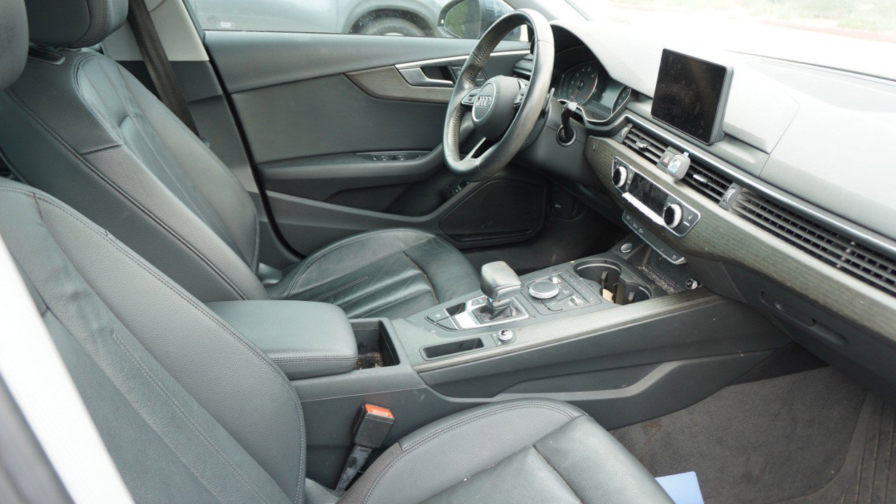 Used 2019 Audi A4 2.0T Premium w/ Convenience Package FWD image 10