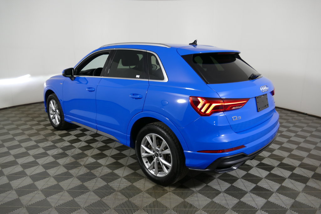 Used 2022 Audi Q3 2.0T Premium AWD/4WD image 5