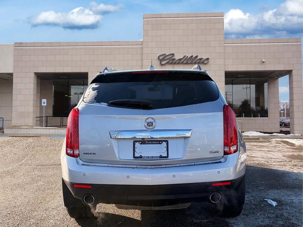 Used 2015 Cadillac SRX Luxury image 5