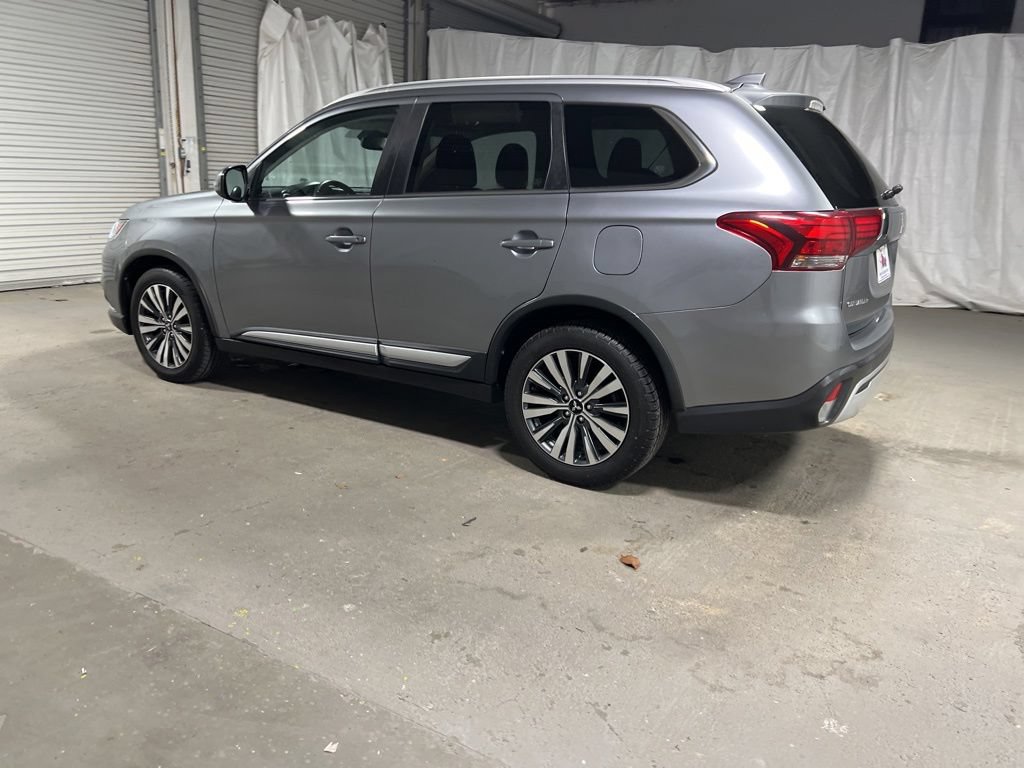 Used 2020 Mitsubishi Outlander SE FWD image 5