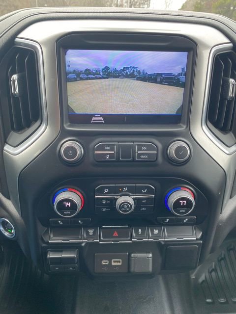 Used 2022 Chevrolet Silverado 2500 LT w/ Convenience Package image 18