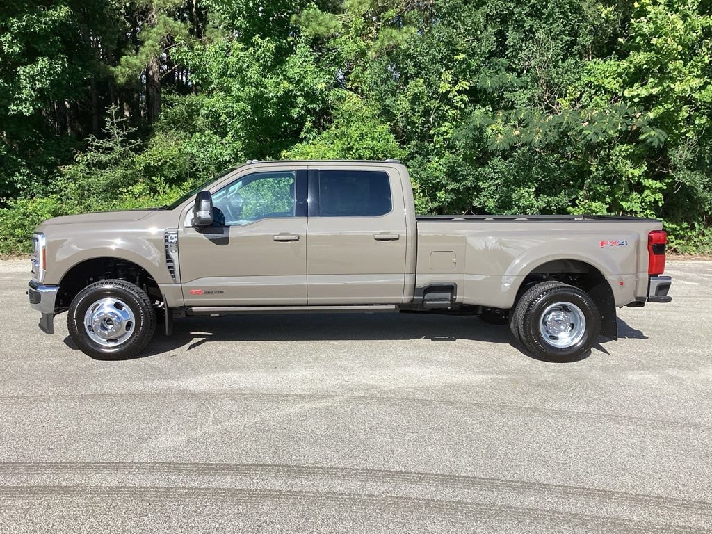 New 2026 Ford F350 Lariat AWD/4WD image 7