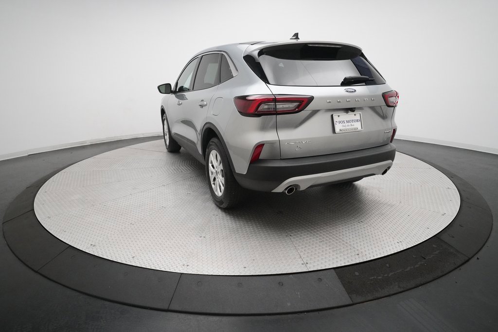 Used 2023 Ford Escape Active image 34