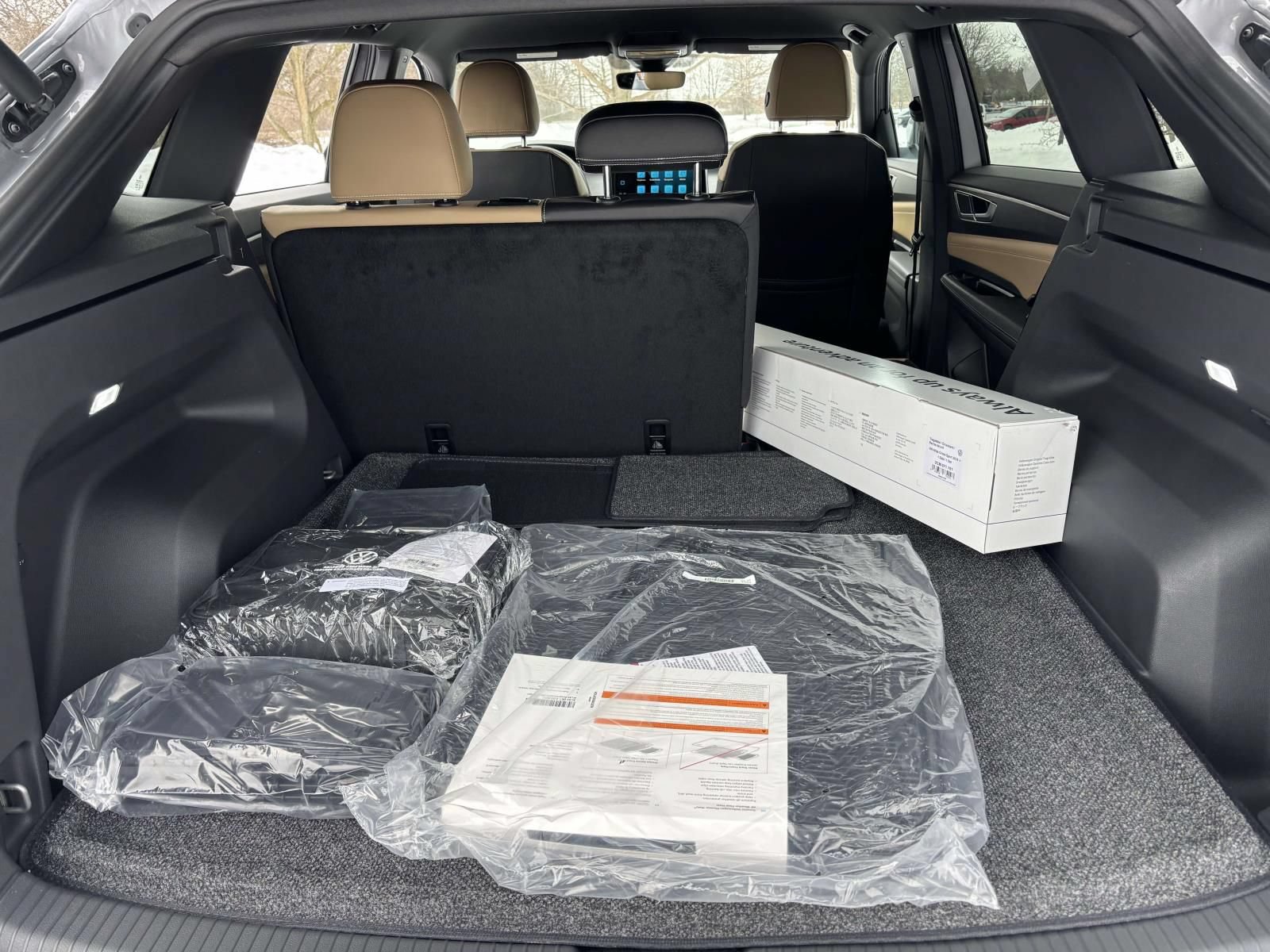 New 2026 Volkswagen Atlas Cross Sport SE AWD/4WD image 9