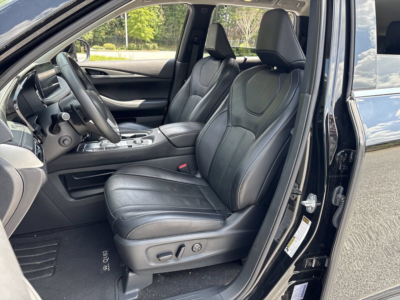 Used 2023 INFINITI QX60 Luxe w/ Cargo Package AWD/4WD image 20