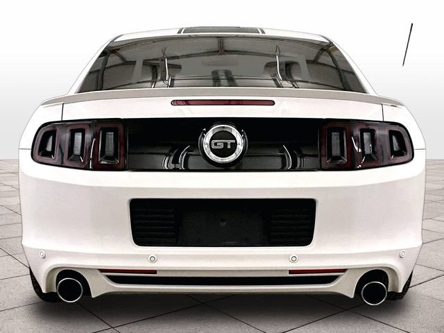 Used 2013 Ford Mustang GT Premium w/ Security Pkg RWD image 4
