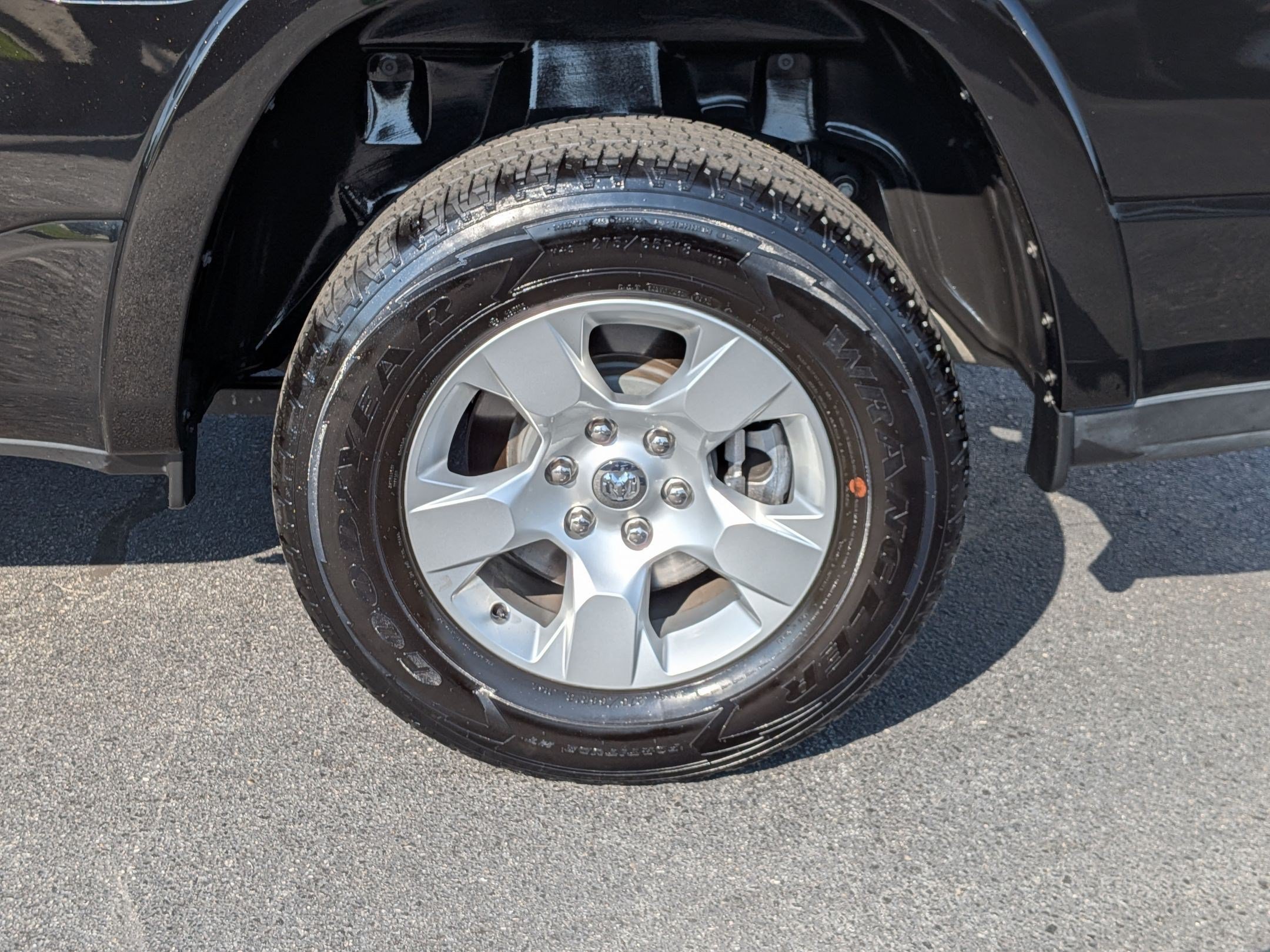 Used 2025 RAM 1500 Big Horn AWD/4WD image 9