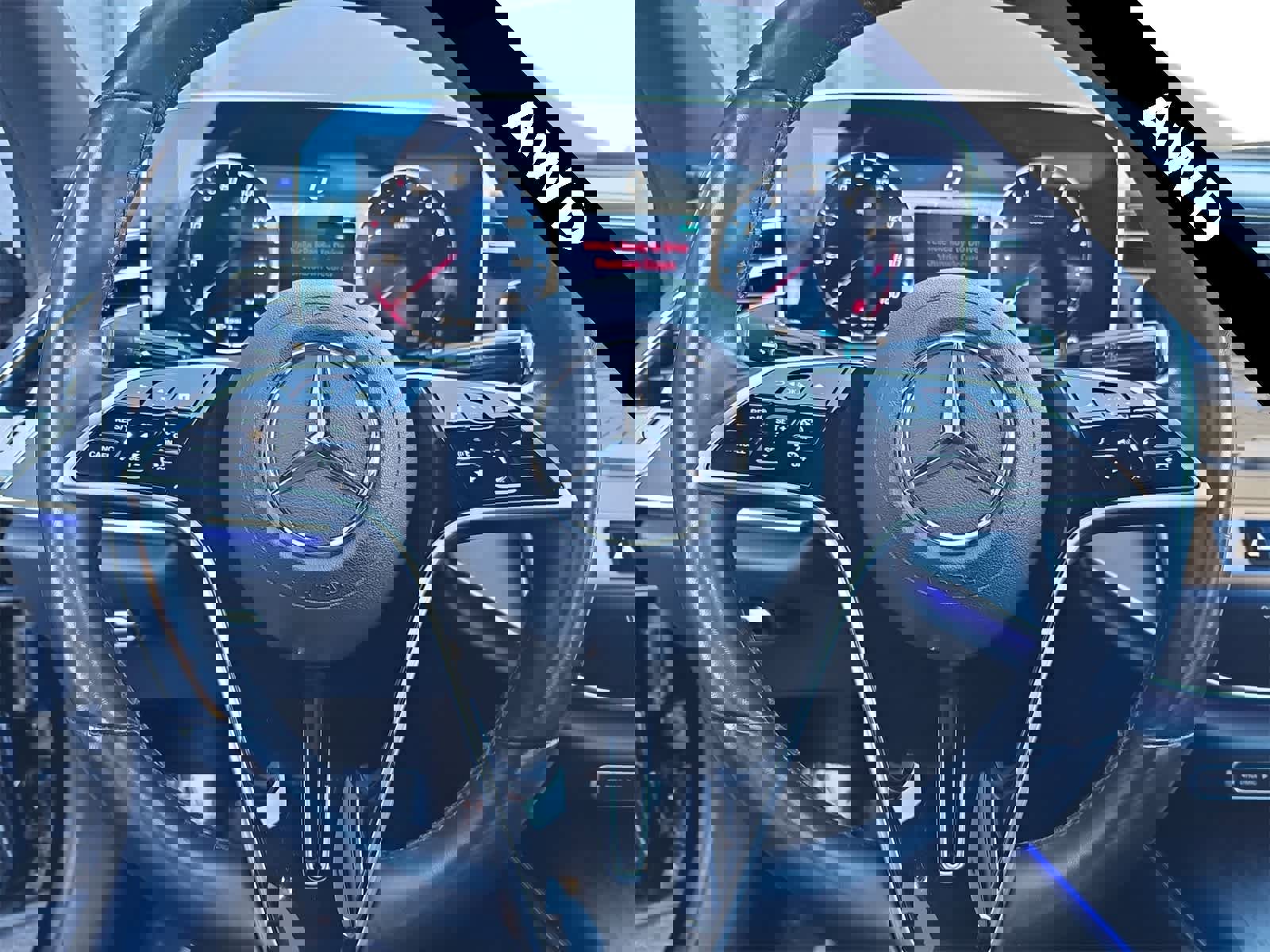 Used 2024 Mercedes-Benz E 350 4MATIC Sedan image 19