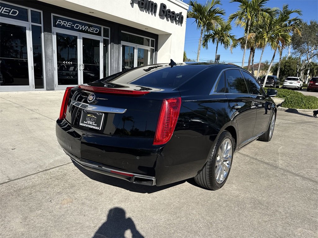 Used 2013 Cadillac XTS Luxury w/ Driver Awareness Package image 4
