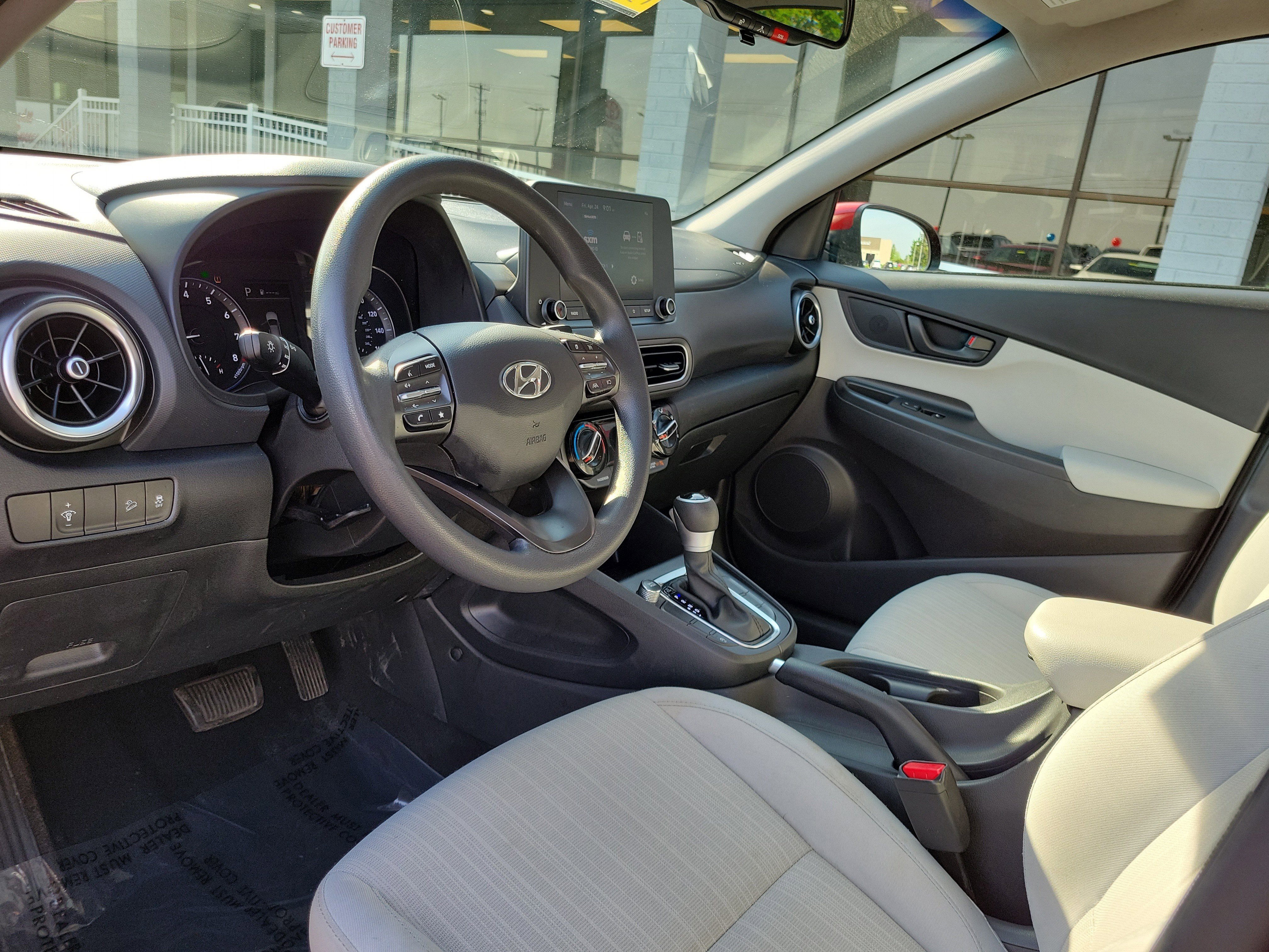 Used 2023 Hyundai Kona SEL w/ Cargo Package AWD/4WD image 19