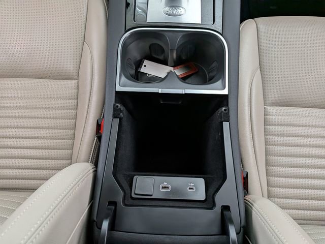 Used 2023 Land Rover Discovery Sport SE AWD/4WD image 33