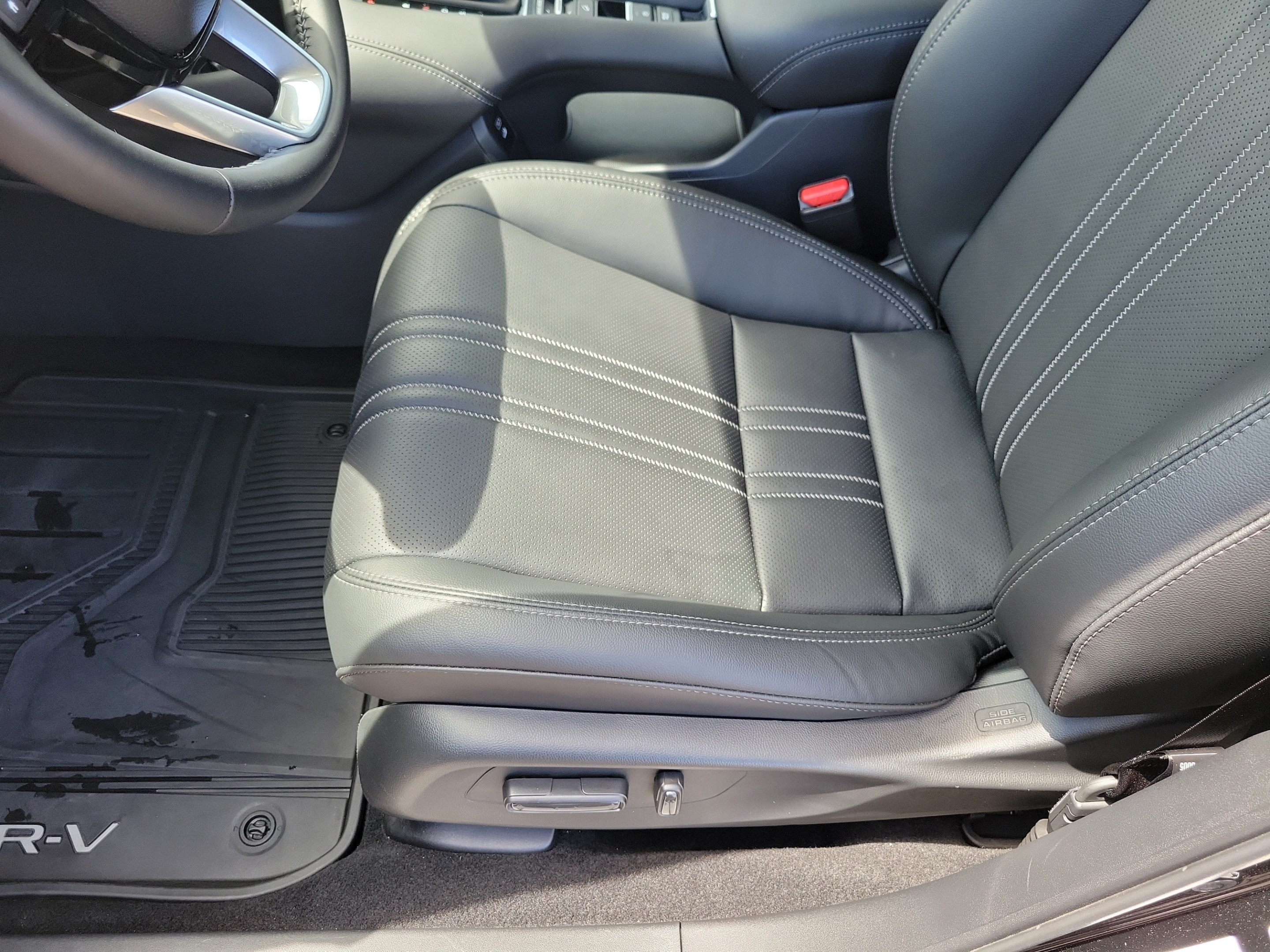 Certified 2026 Honda HR-V EX-L image 26