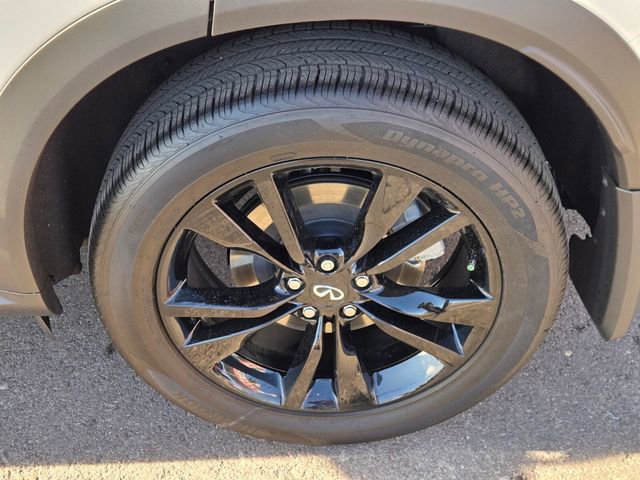 Certified 2025 INFINITI QX60 Luxe w/ Black Edition image 10