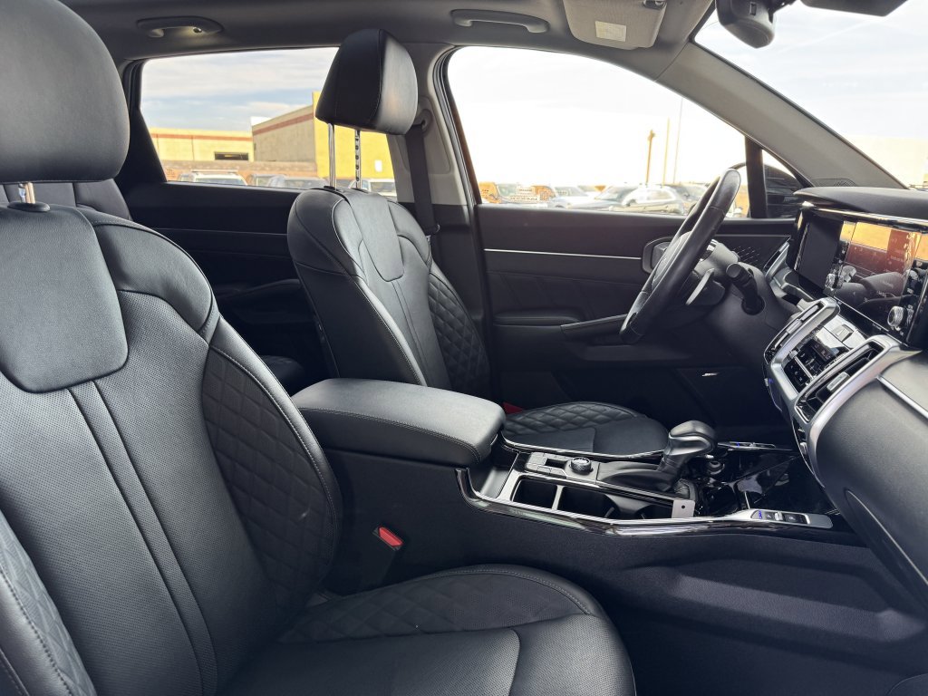 Used 2022 Kia Sorento SX image 48