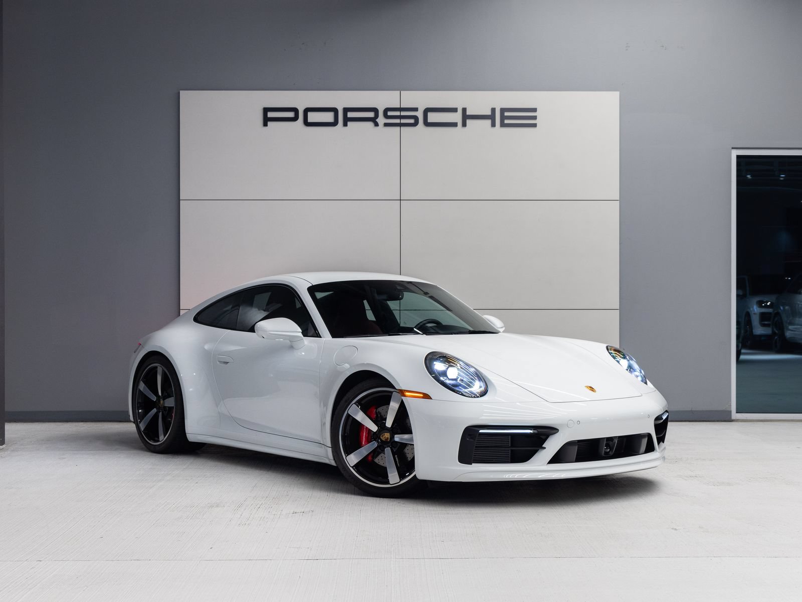 Certified 2024 Porsche 911 Carrera S RWD image 9
