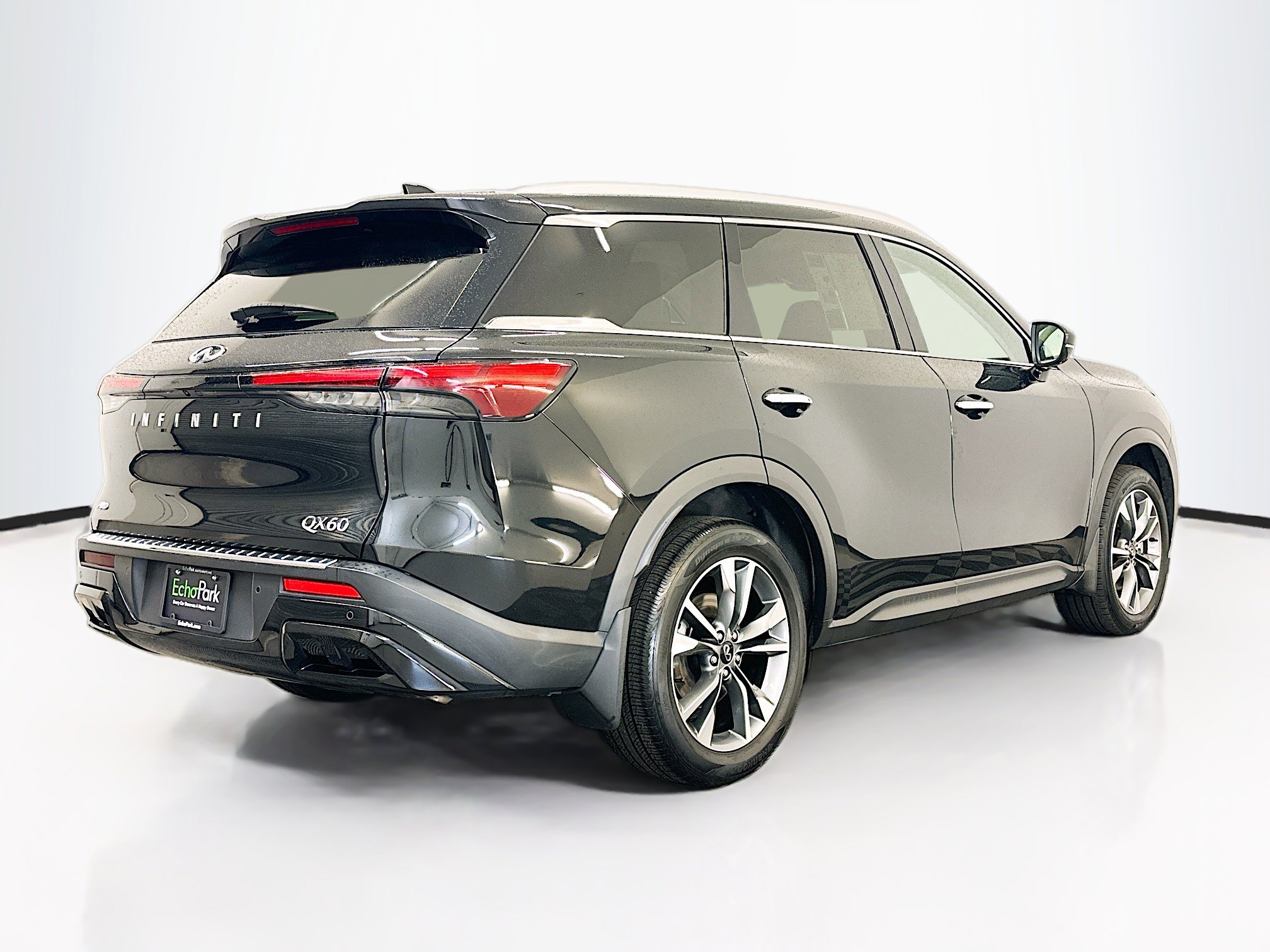 Used 2023 INFINITI QX60 Luxe w/ Cargo Package AWD/4WD image 9