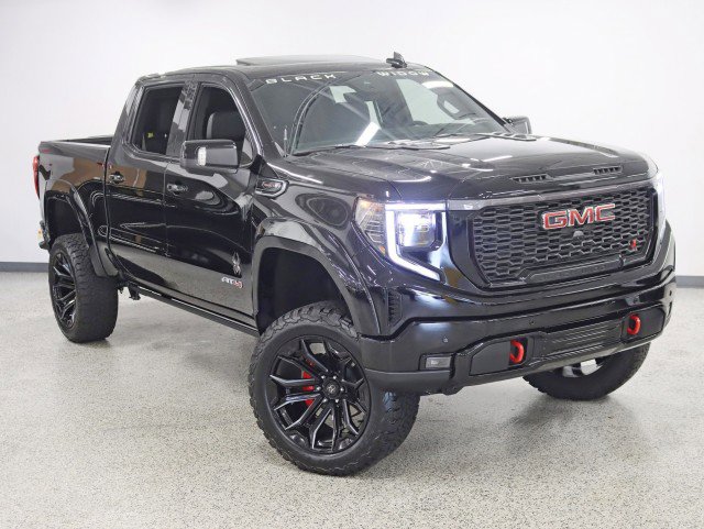 Used 2025 GMC Sierra 1500 AT4 w/ AT4 Premium Package image 5