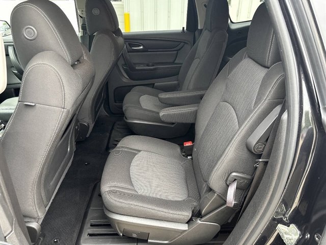 Used 2015 Chevrolet Traverse LT w/ Style and Technology Package AWD/4WD image 10