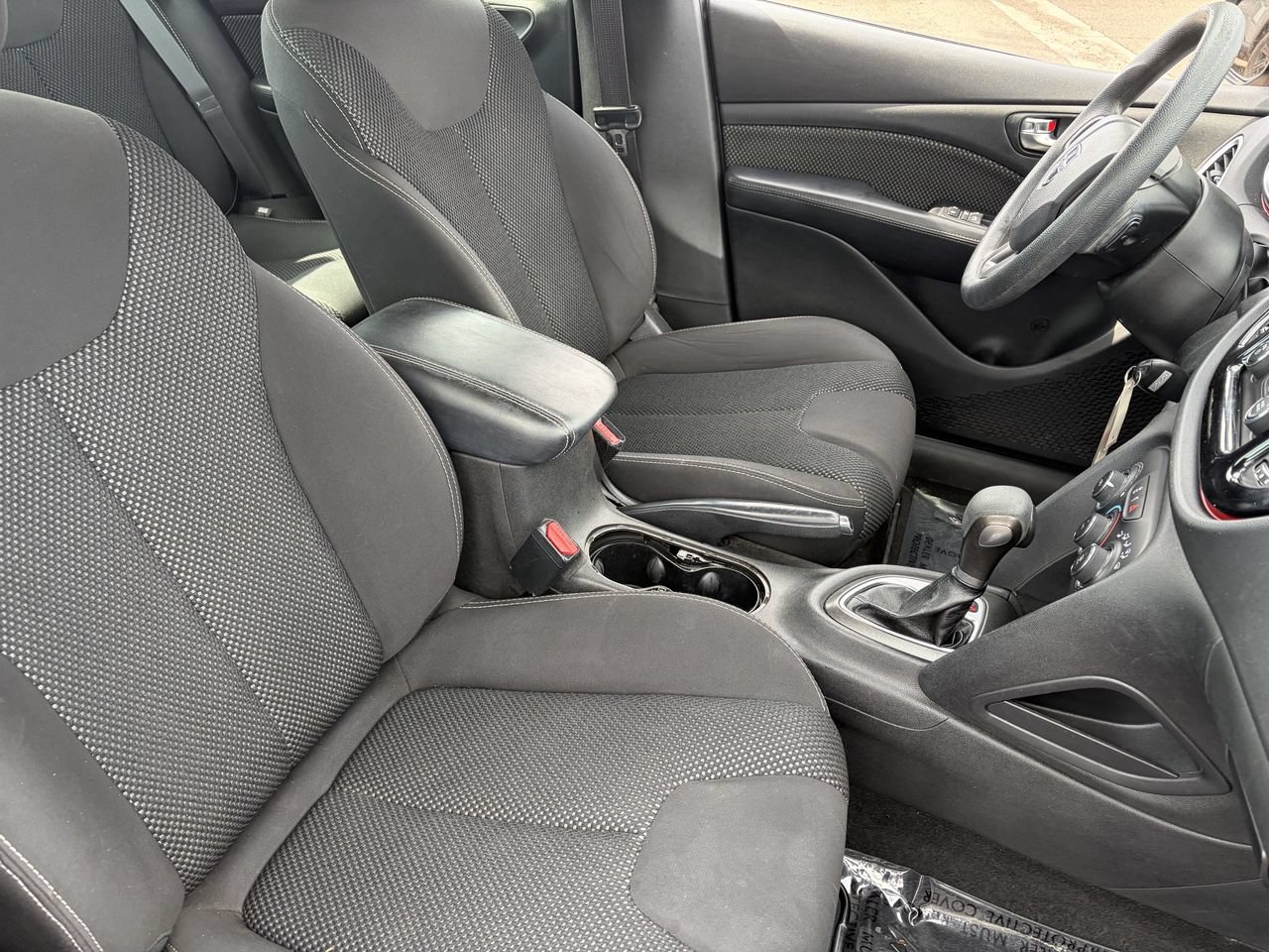 Used 2016 Dodge Dart SXT FWD image 17